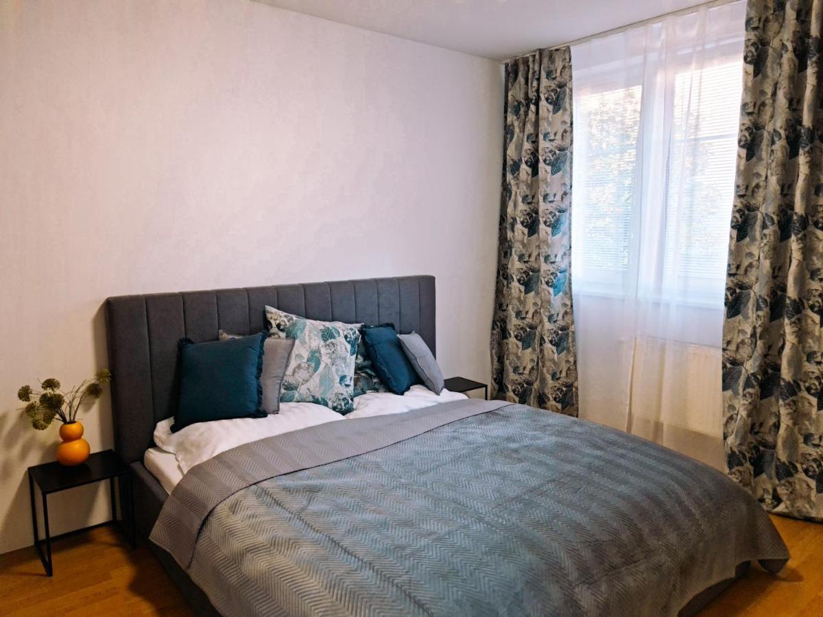 Urban Bloom Apartments By Booky Liptovský Mikuláš المظهر الخارجي الصورة
