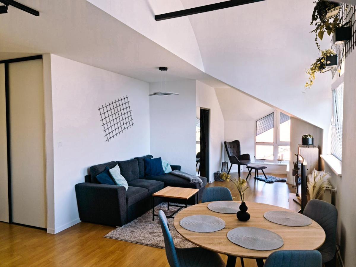 Urban Bloom Apartments By Booky Liptovský Mikuláš المظهر الخارجي الصورة