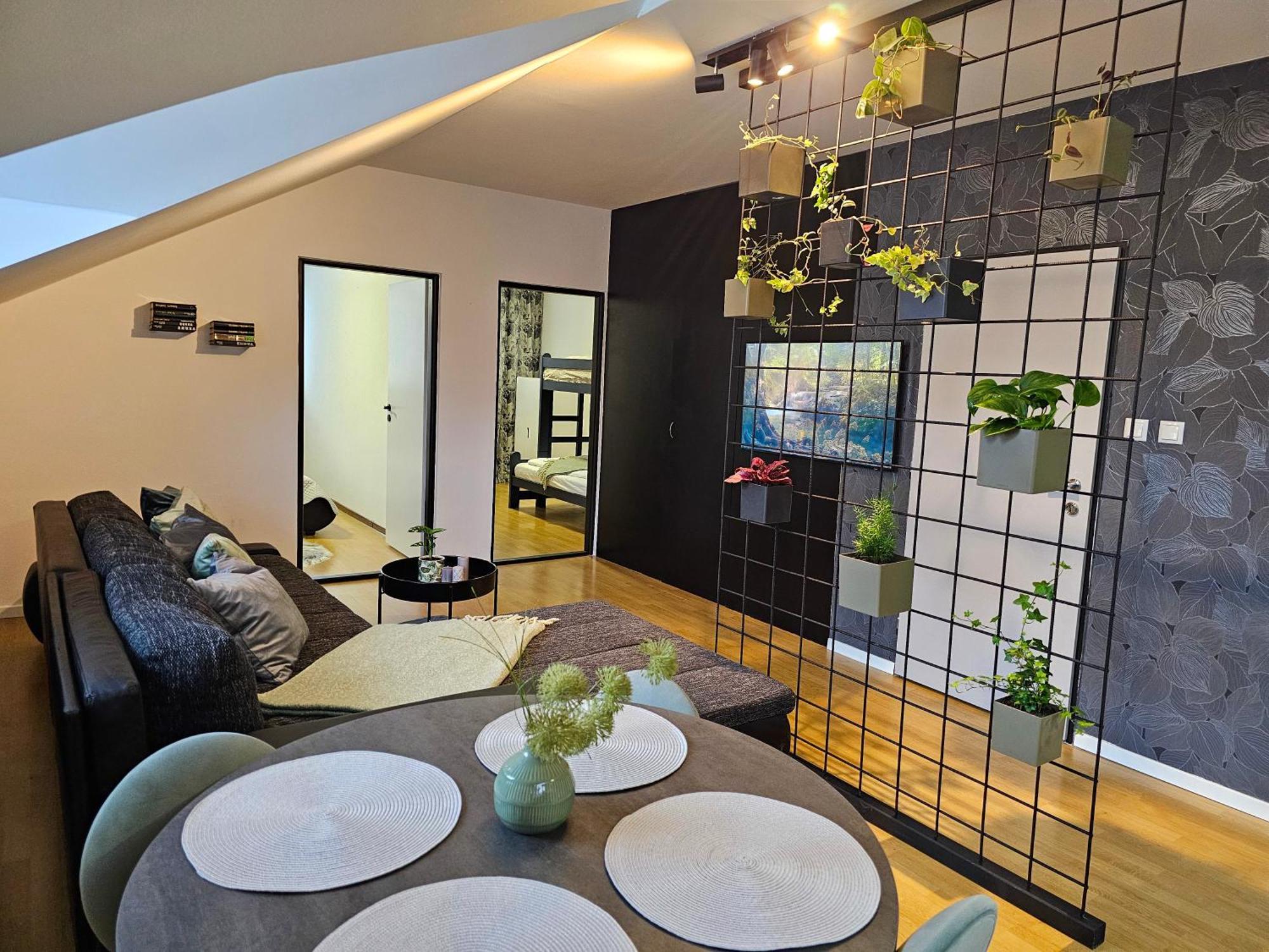 Urban Bloom Apartments By Booky Liptovský Mikuláš المظهر الخارجي الصورة